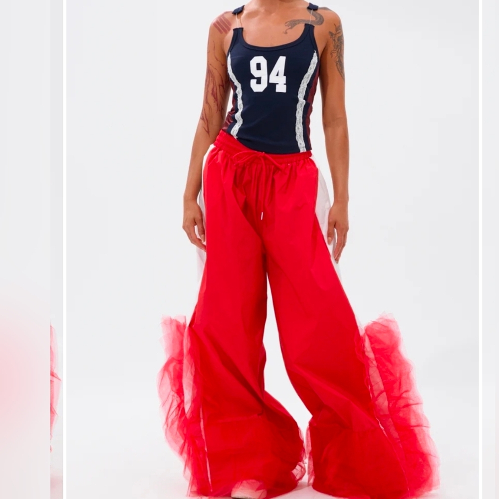 FEELING LIKE A BOSS TRACK PANT WITH TULLE TRIM IN RED - L - Picture 3 of 5